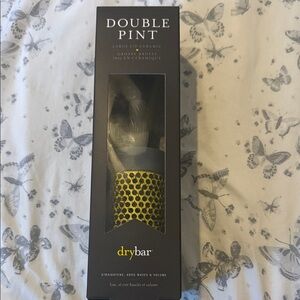 Drybar Double Pint Large Round Ceramic Brush.